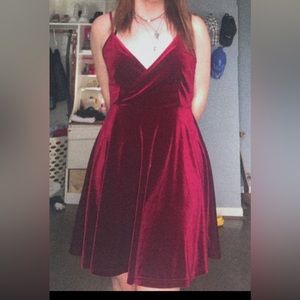 dress (if you are interested, leave info and I’ll send more pics)